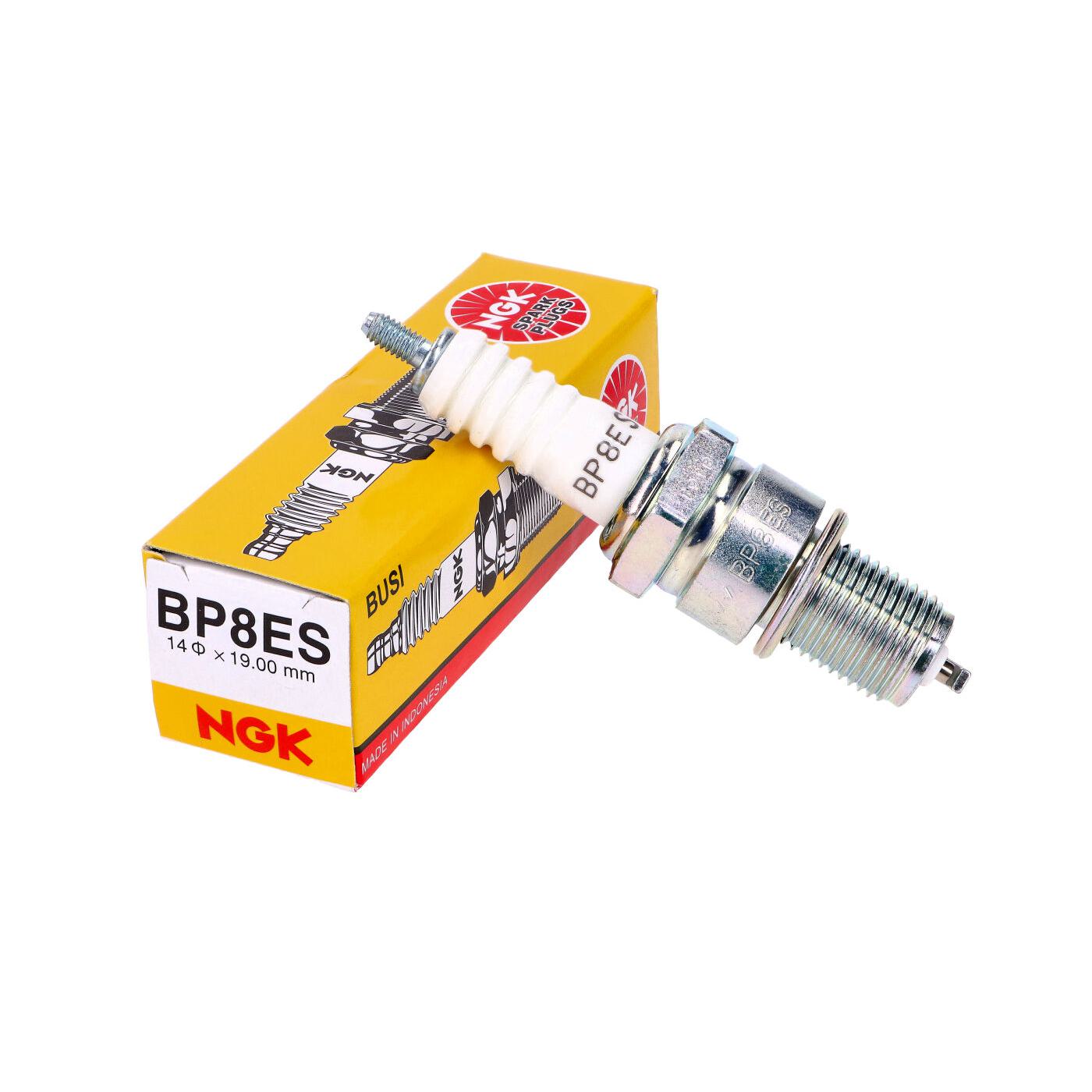 Vela de Ignição - NGK - BP8ES - (1)