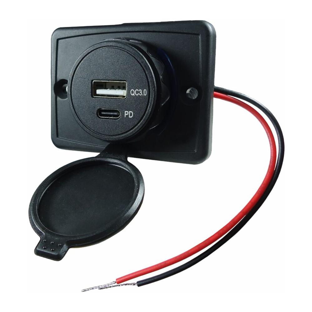 Tomada Quadrada USB e Tipo C Bivolt - DNI - 0588 - (1)